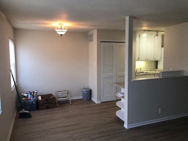 Building Photo - 6536 Lupine Terrace