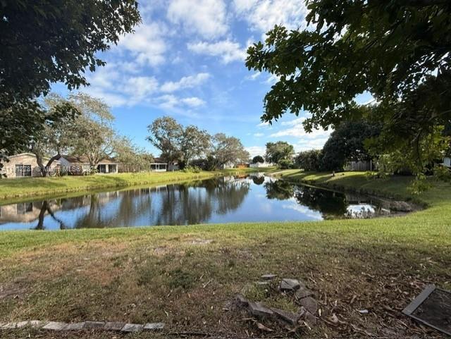 Foto del edificio - 3321 Ivy Way