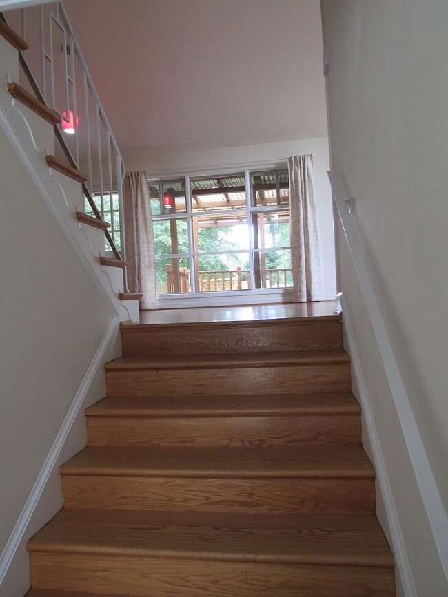 Building Photo - 2621 Sigmona St