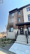 Building Photo - 1695-1695 Dersan St