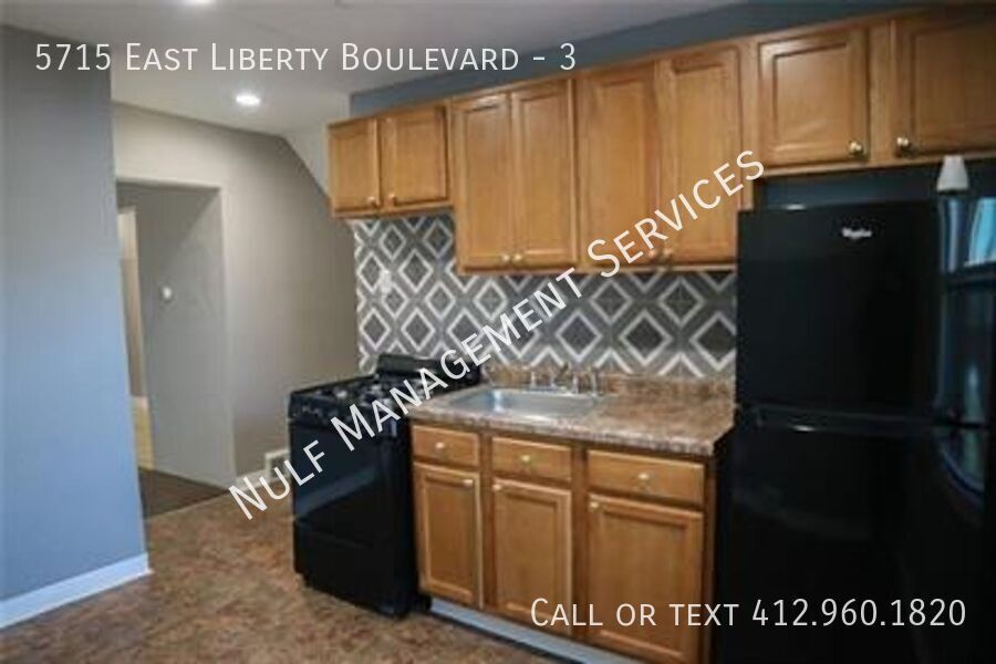 Foto principal - 1 bed, 1 bath apartment in East Liberty