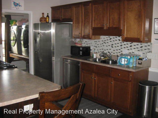 Building Photo - 4 br, 2 bath House - 8260 Woodland Hills Dr N