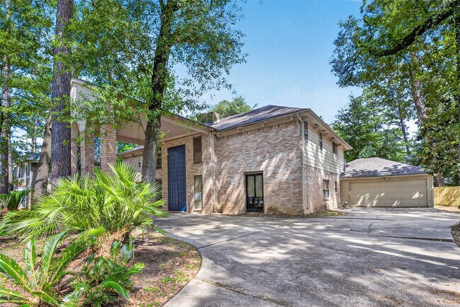 Foto del edificio - 8103 Oak Moss Dr