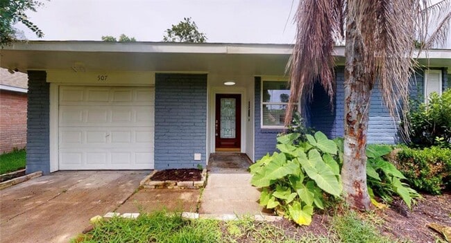 Foto del edificio - 507 Avondale Ln