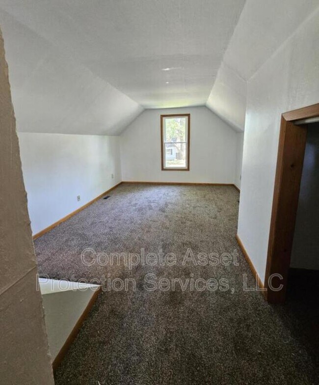 Foto del edificio - 2430 81st St