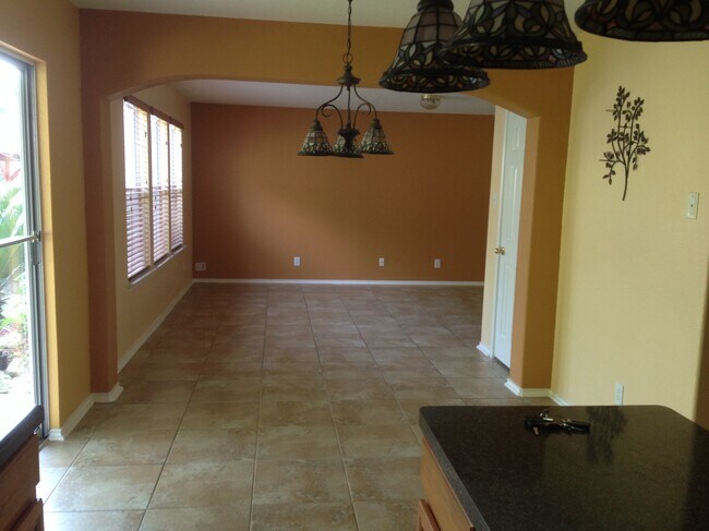 Foto del edificio - 6614 Buckhorn Cliff