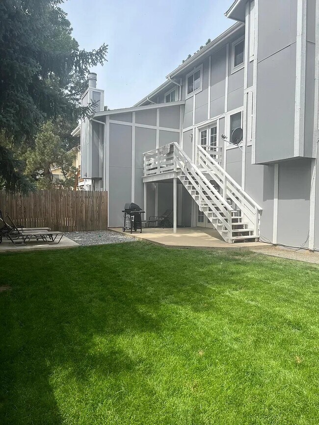Foto del edificio - 5576 S Lansing Way