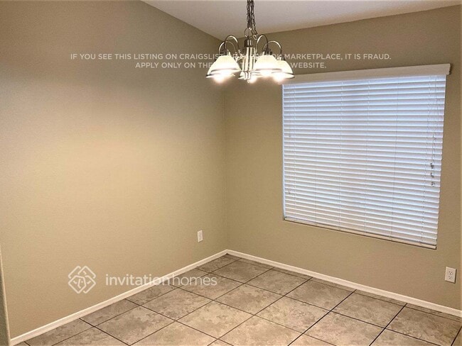 Building Photo - 10343 E Emelita Ave