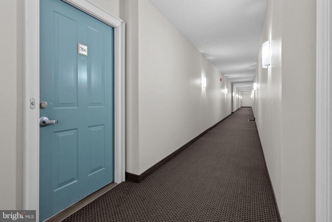 Foto del edificio - 1220 N Fillmore St