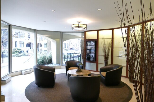 Foto del edificio - 1340 N Dearborn St