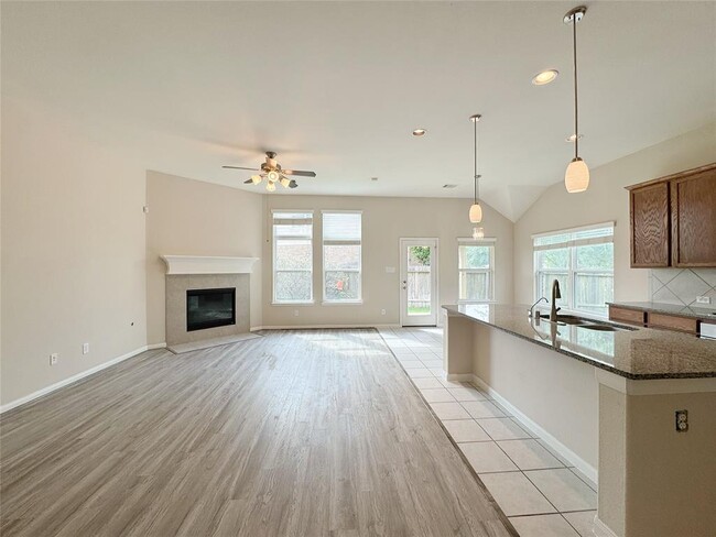 Foto del edificio - 26315 Reston Hill Ln