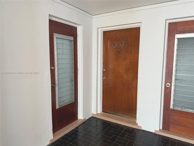 Foto del edificio - 1075 93rd St
