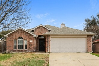 Building Photo - 1326 Misty Dr