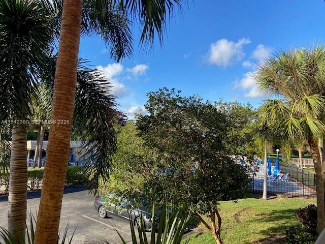 Foto del edificio - 1902 Bermuda Cir