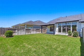 Building Photo - 10126 Water Harbor Dr