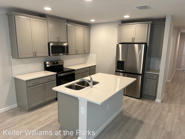 Building Photo - 3 br, 2.5 bath House - 4695 Campsite Loop
