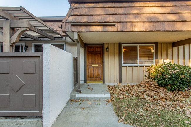 Building Photo - 22133 James Alan Cir