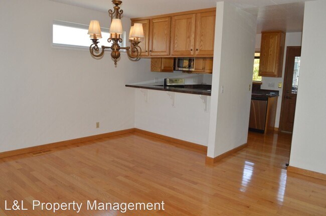 Foto del edificio - 2 br, 2.5 bath House - 63 Marin Avenue