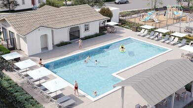 Building Photo - Tricon Winchester