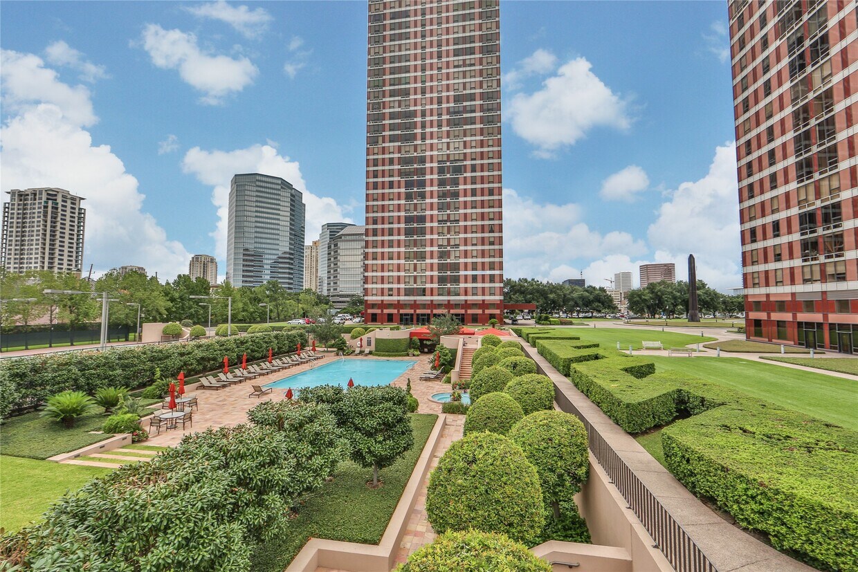 Foto principal - 5100 San Felipe St