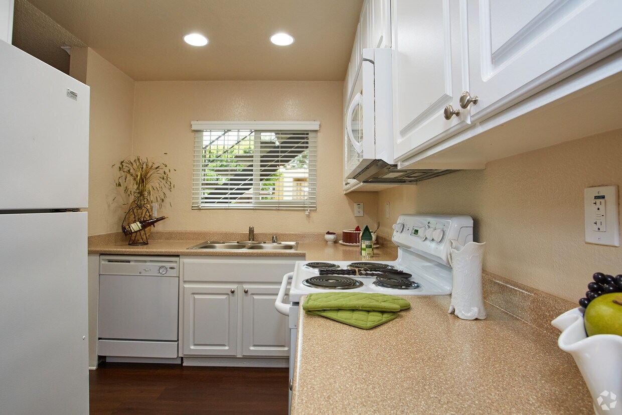 104 Brookstone Apartments Apartments in Buena Park, CA Westside Rentals