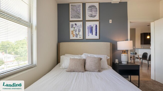 Foto del edificio - 2017 Brook Rd