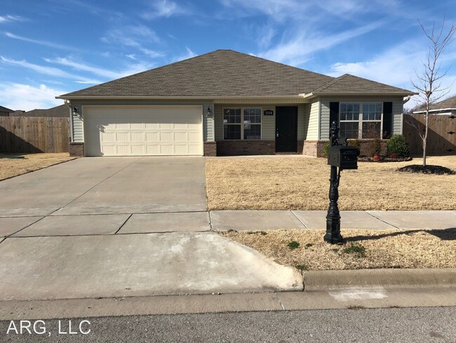 Building Photo - 4 br, 2 bath House - 3584 Justice Drive