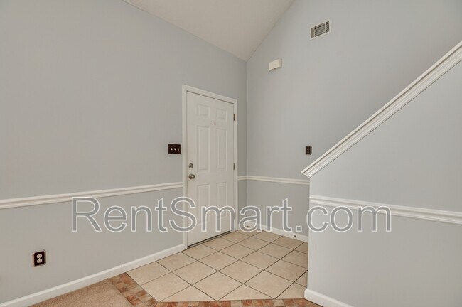 Building Photo - 324 Hornhead Dr