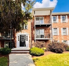 Building Photo - 364 Neponset St