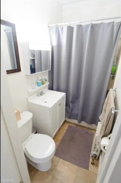 Foto del edificio - 385 Ives St