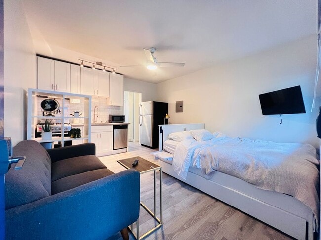 Foto del edificio - 5525 Harold Way