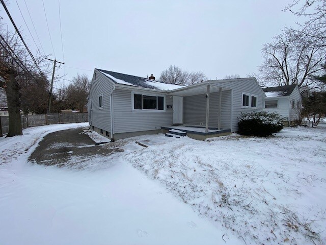 Foto del edificio - 3394 Seabrook Ave