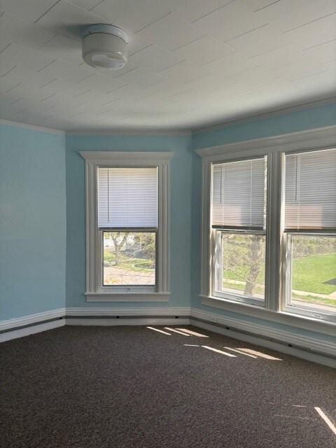 Building Photo - 742 W 1st St