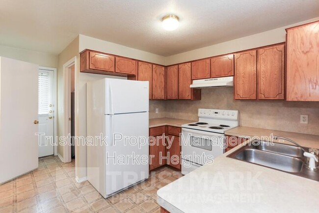 Building Photo - 2710 Vernice Loop