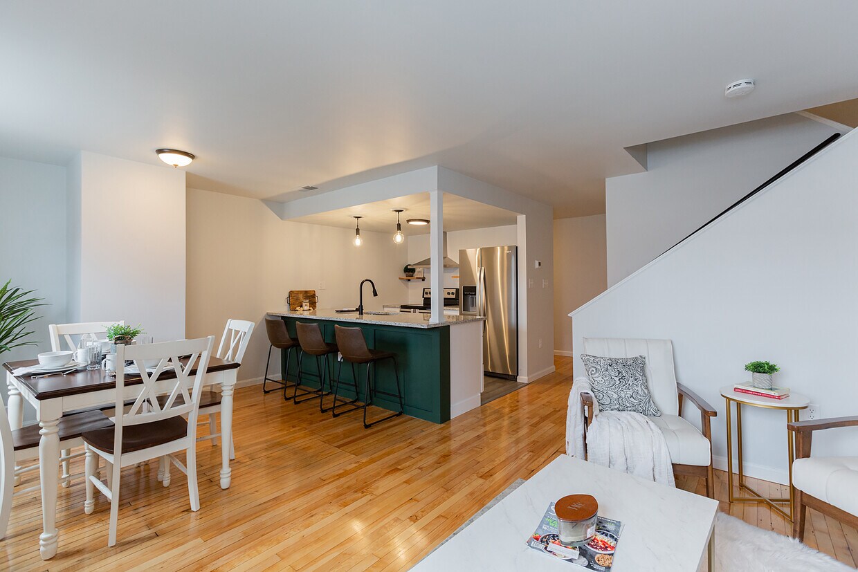 Foto principal - 235 Locust St