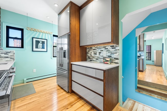 Building Photo - 2 E Concord St