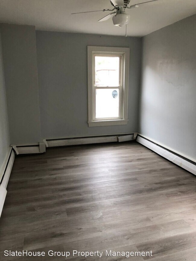 Building Photo - 3 br, 1 bath House - 903 Queen St