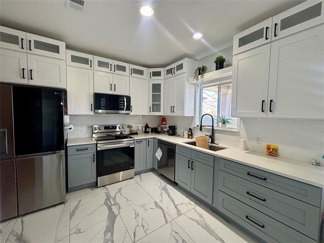 Foto del edificio - 8640 Arcadia Park Dr