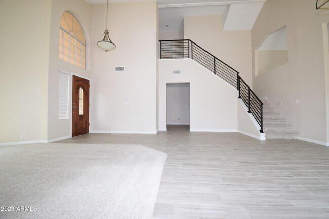 Foto del edificio - 16005 S 42nd St
