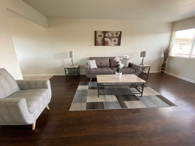 Sample of our typical up-to-date living area - 1017 H St