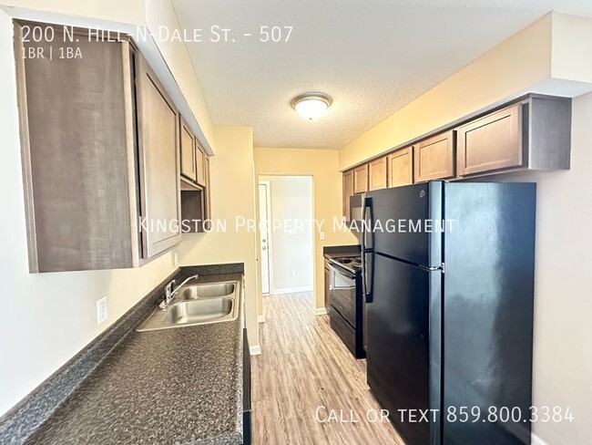 Building Photo - New 1 Bedroom Now Available !!!