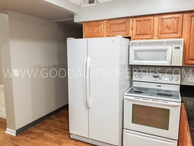 Foto del edificio - 3 Bedroom 1 Bath Duplex in Clive