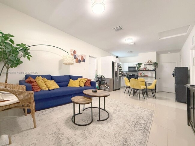 Building Photo - 763 NW 41st St