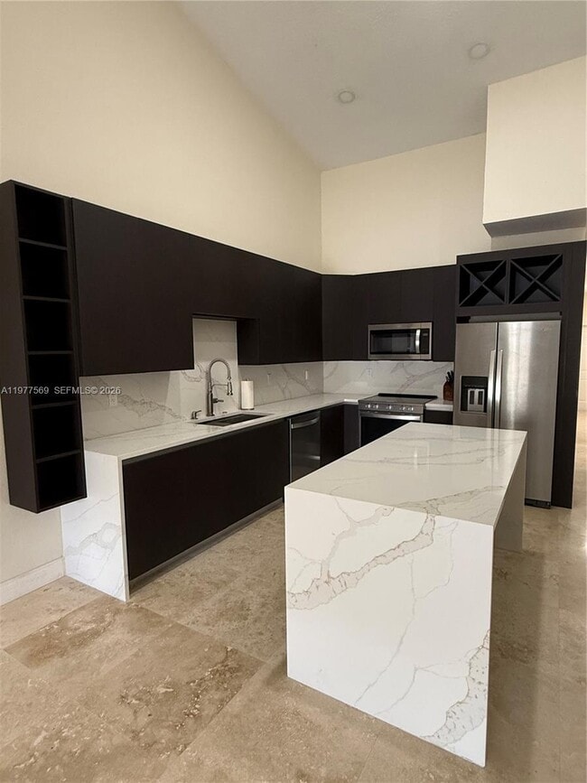 Foto del edificio - 3227 NE 11th Dr