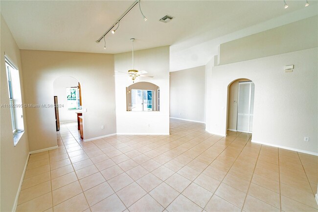 Foto del edificio - 7364 NW 19th Ct