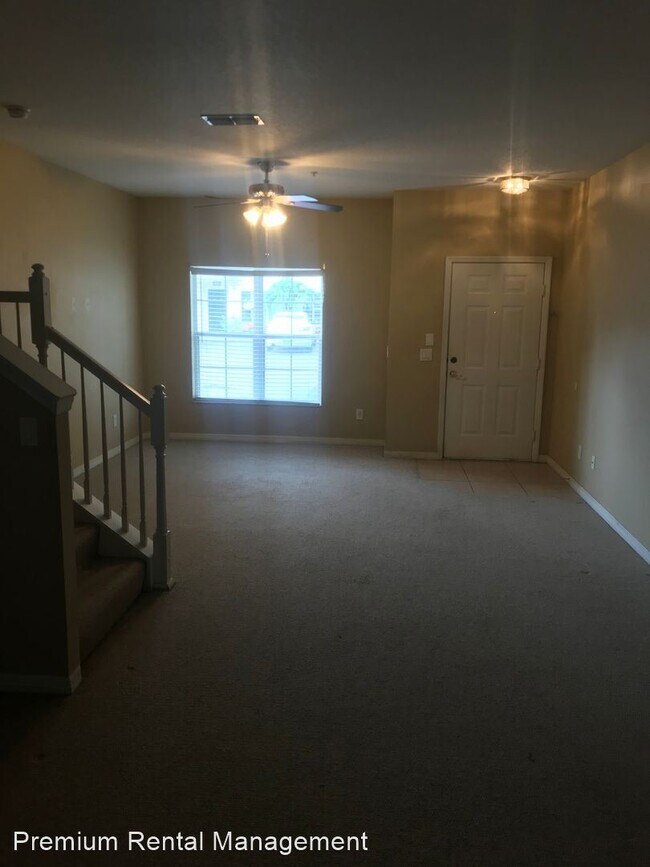 2 br, 2.5 bath House 10126 Regent Park Dr House for Rent in Orlando