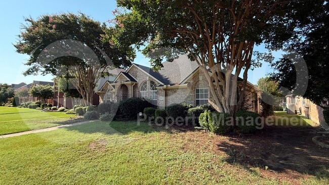 Photo - 10105 Anne Dr House