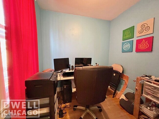 Foto del edificio - 1637 N Richmond St