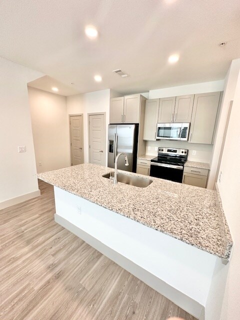 Foto del edificio - 2107 W Davis St