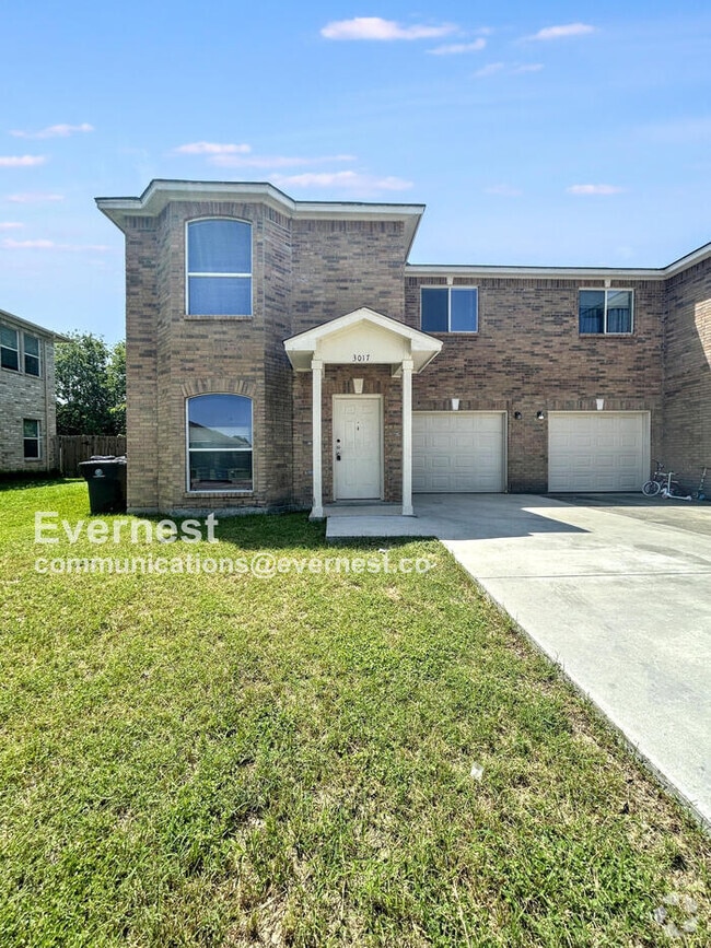 Building Photo - 3017 Douglas Fir Dr